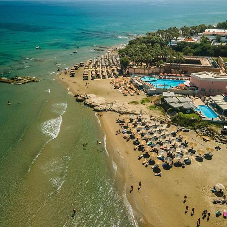 Manos Beachside Apartments Agia Marina  Luaran gambar