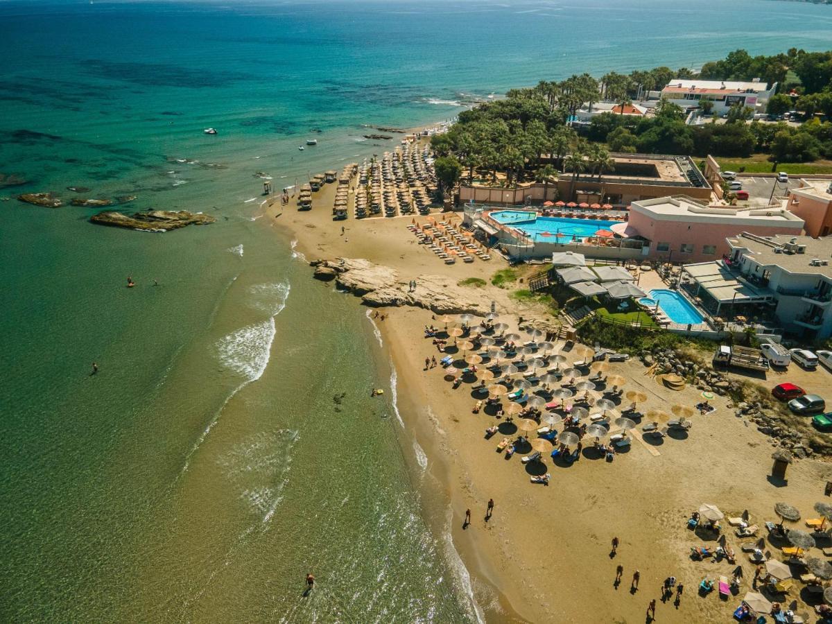 Manos Beachside Apartments Agia Marina  Luaran gambar
