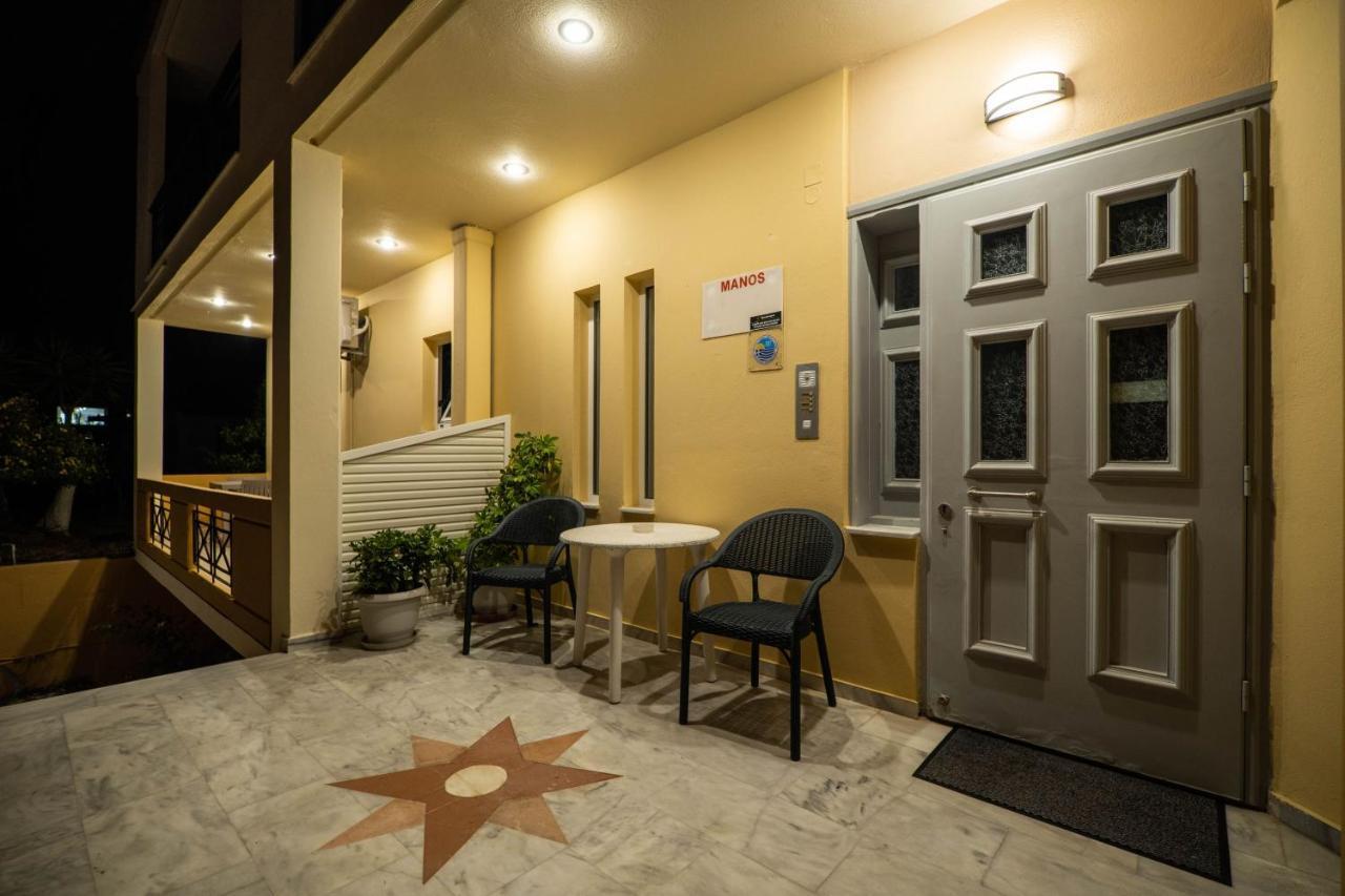 Manos Beachside Apartments Agia Marina  Luaran gambar