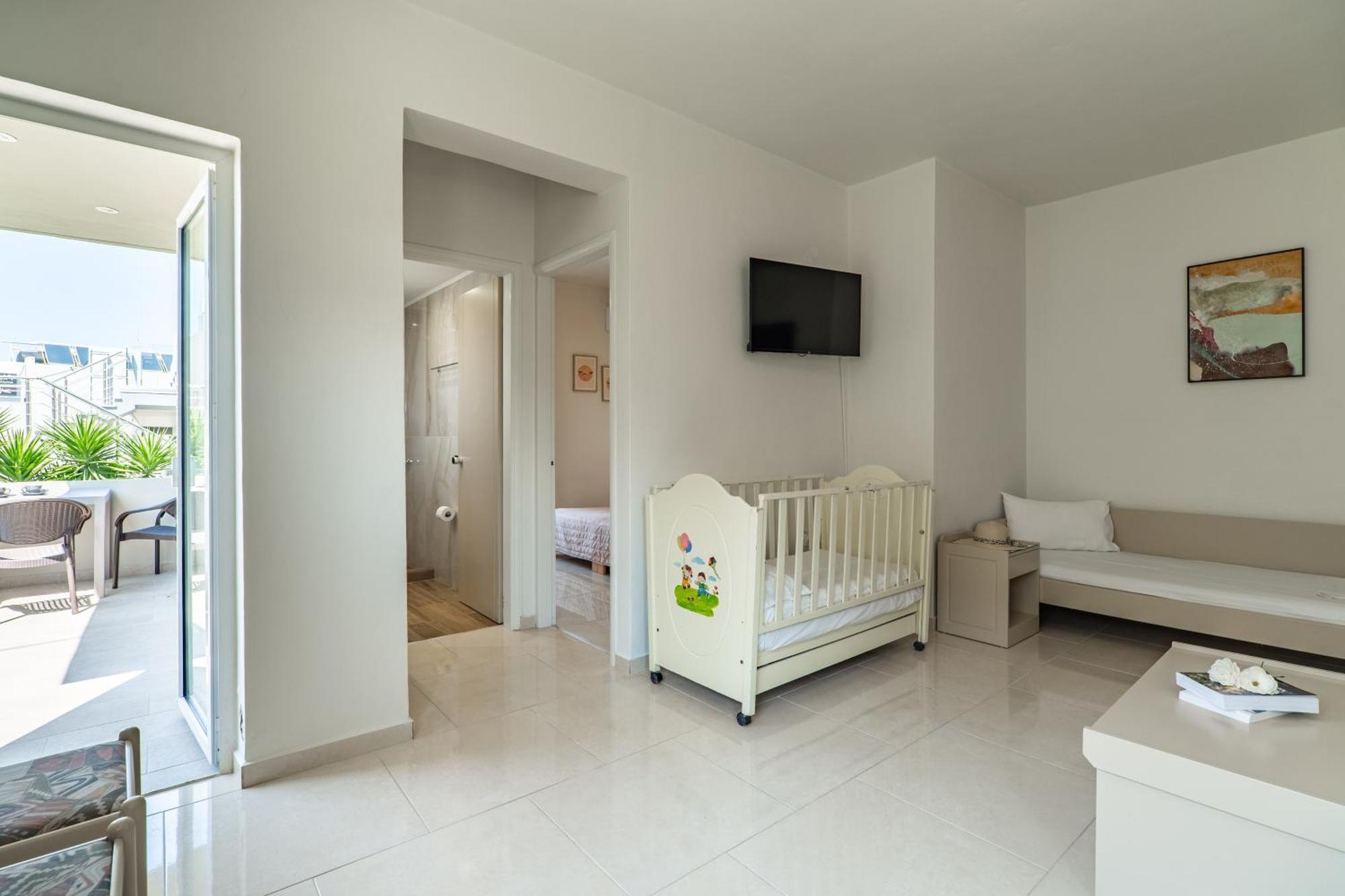 Manos Beachside Apartments Agia Marina  Bilik gambar