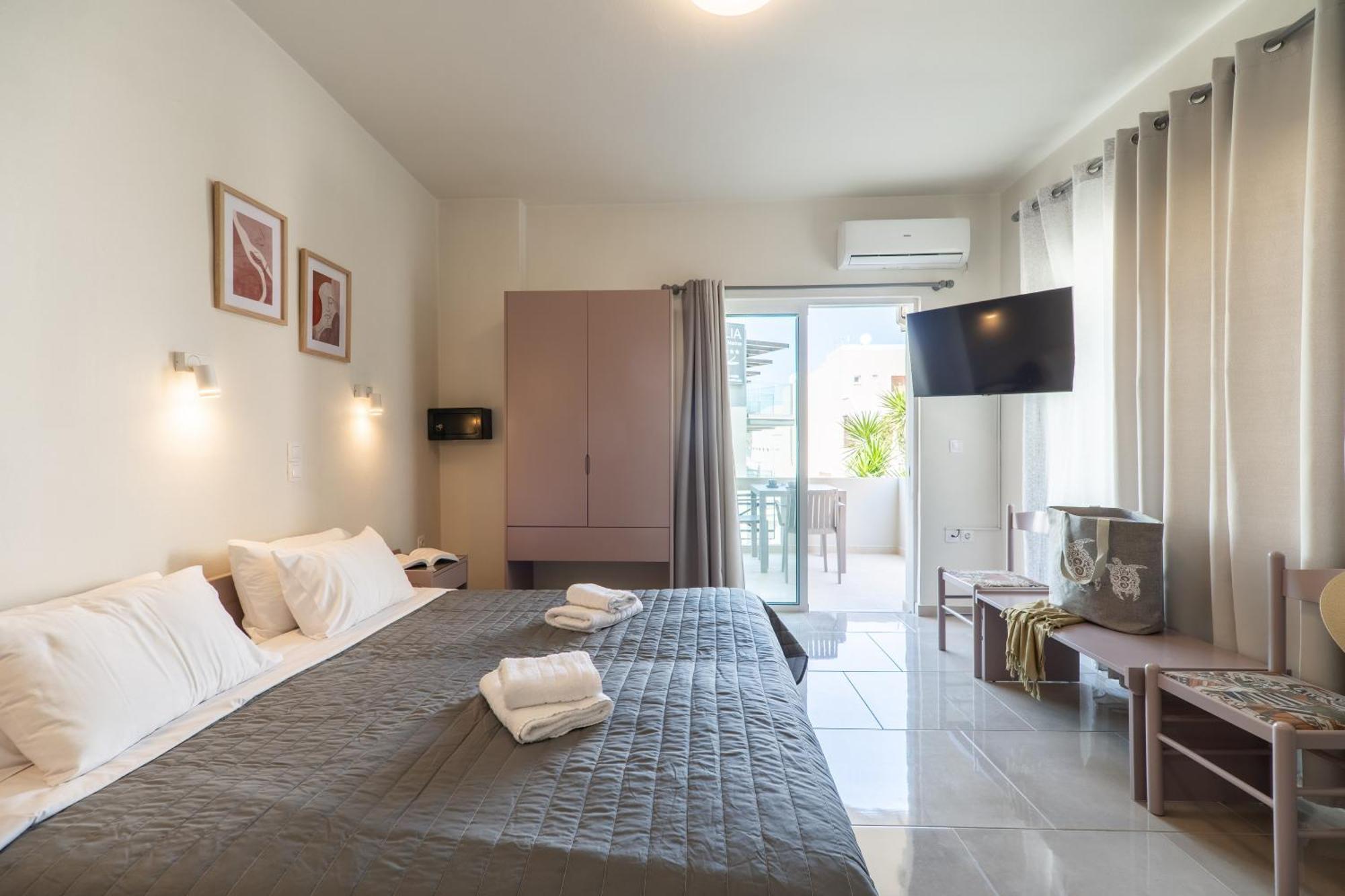 Manos Beachside Apartments Agia Marina  Bilik gambar
